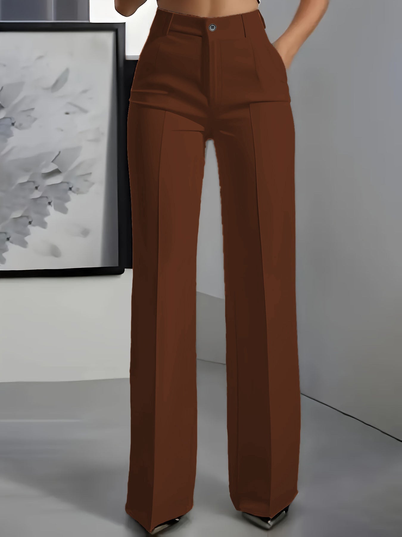 Pantalon blanc femme,chic et minimaliste