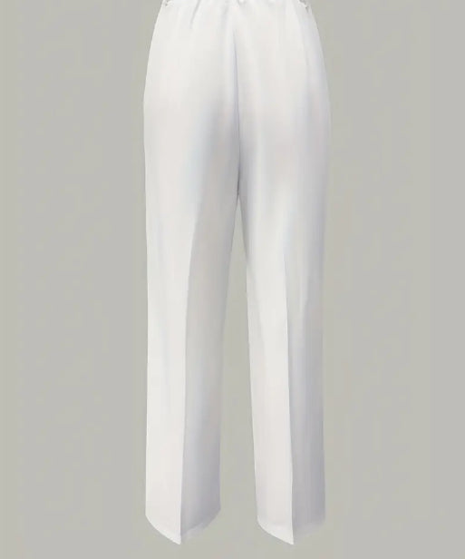 Pantalon blanc femme,chic et minimaliste